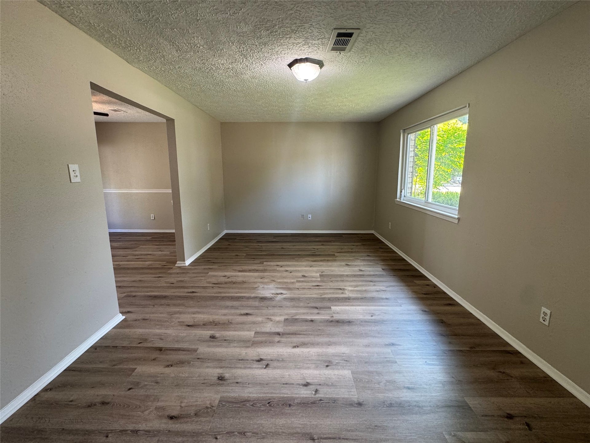 6128 Creekside Lane, League City, TX 77573 6128 Creekside Lane, League City, TX 77573