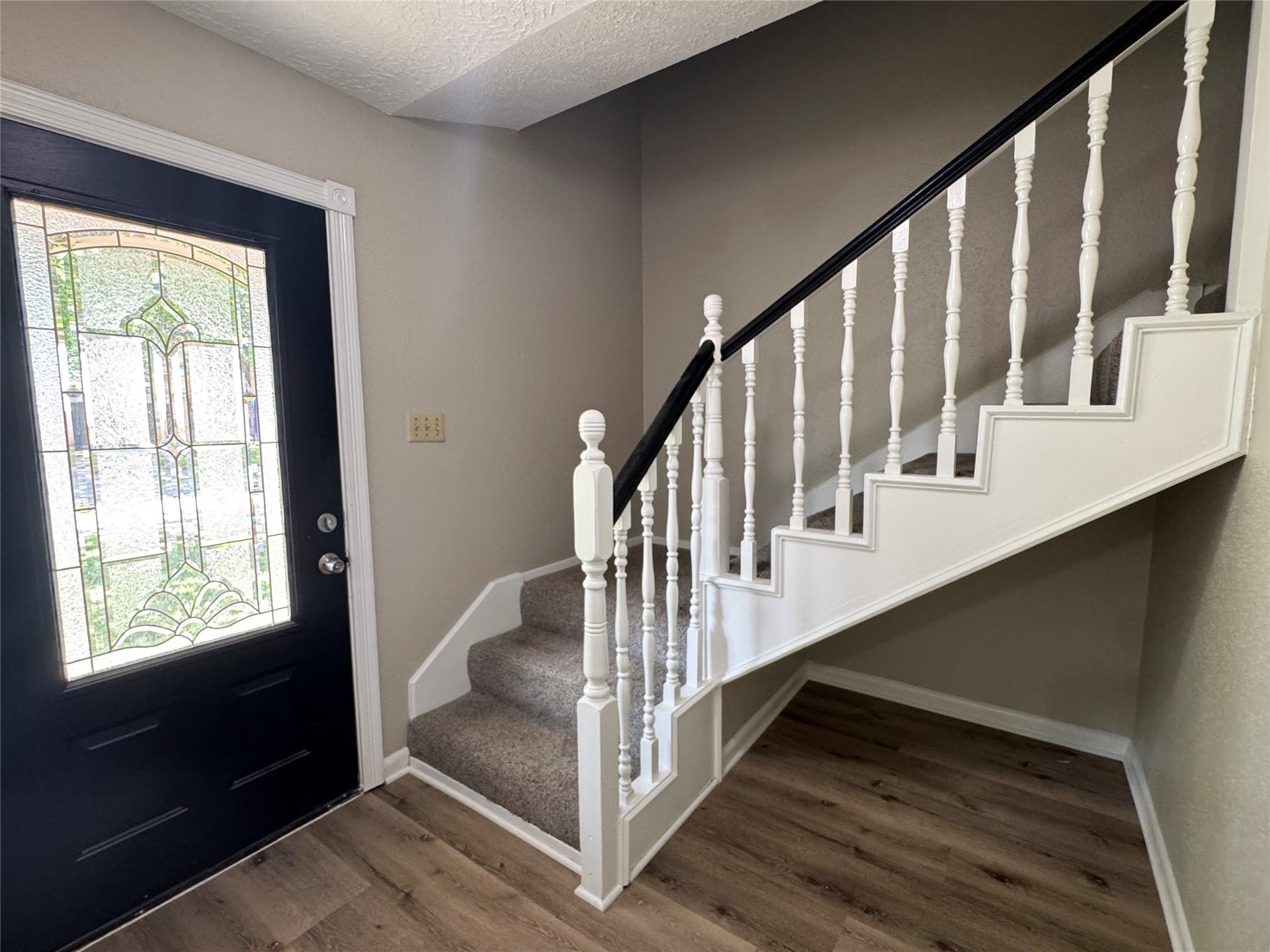 6128 Creekside Lane, League City, TX 77573 6128 Creekside Lane, League City, TX 77573
