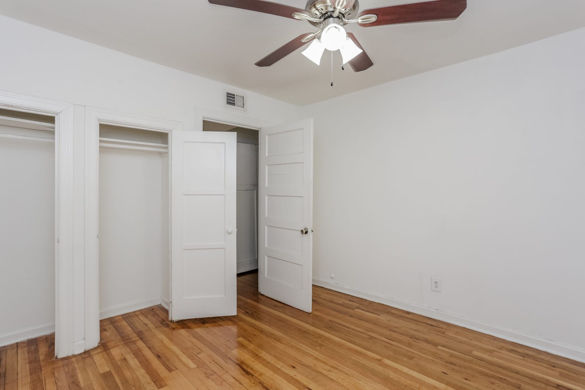 1828 W Main Street, #4, Houston, TX 77098 1828 W Main Street, #4, Houston, TX 77098