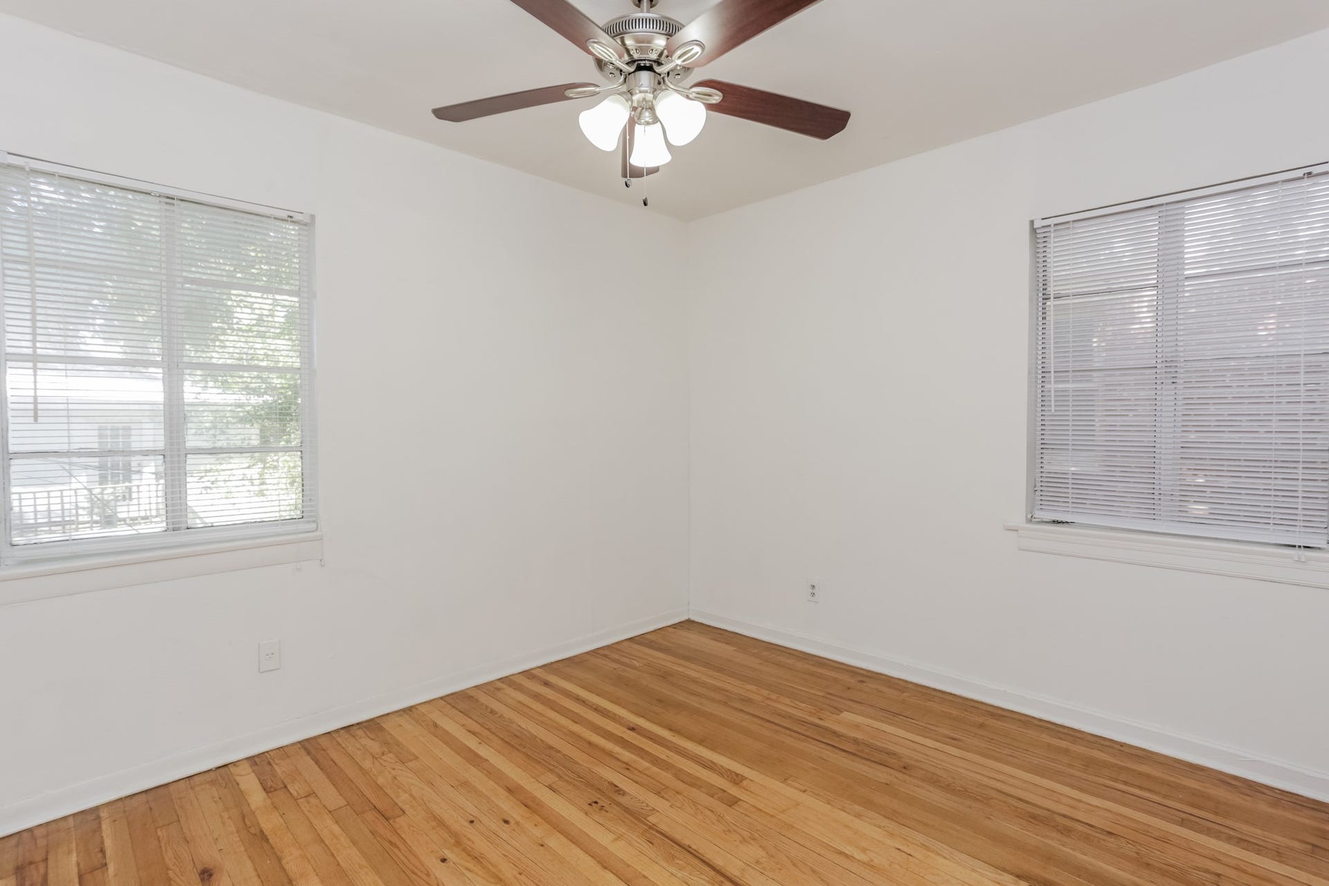 1828 W Main Street, #4, Houston, TX 77098 1828 W Main Street, #4, Houston, TX 77098