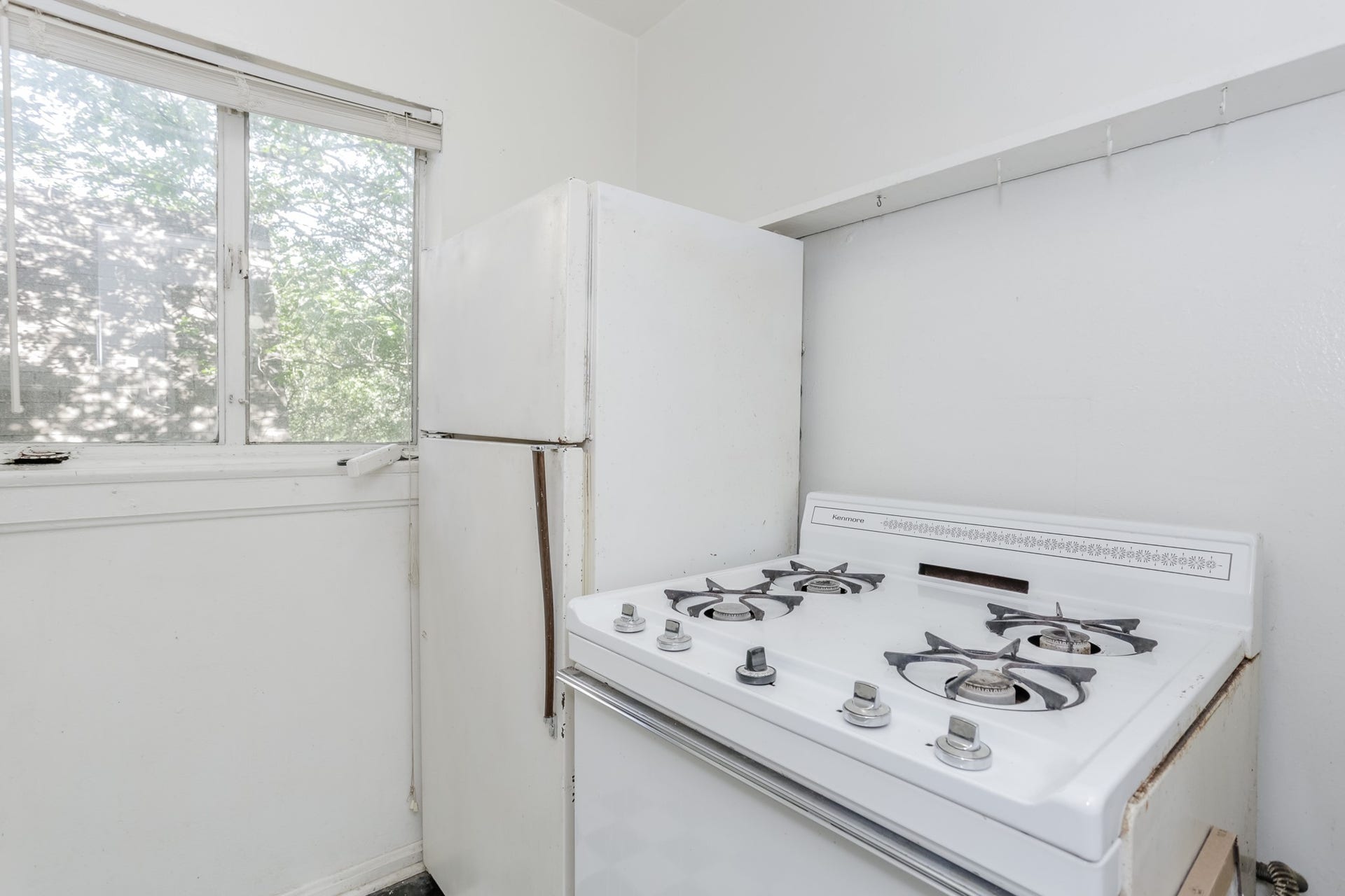1828 W Main Street, #4, Houston, TX 77098 1828 W Main Street, #4, Houston, TX 77098