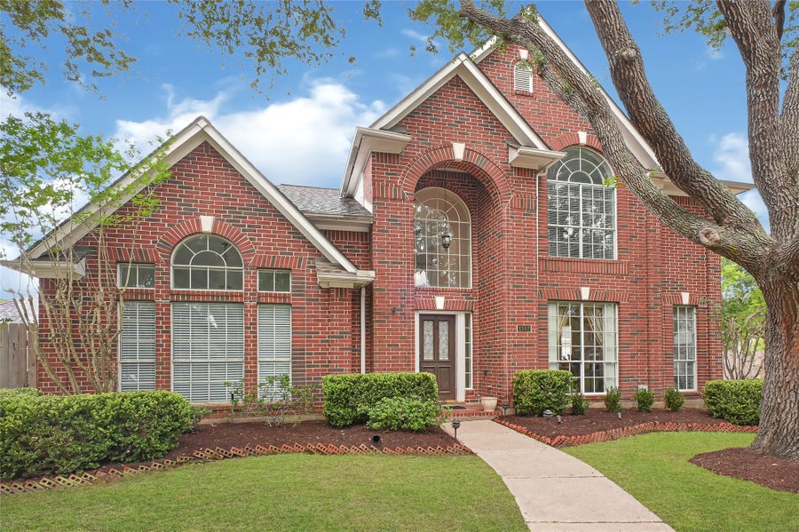 Property photo for 1302 Blackthorne Drive, Houston, TX