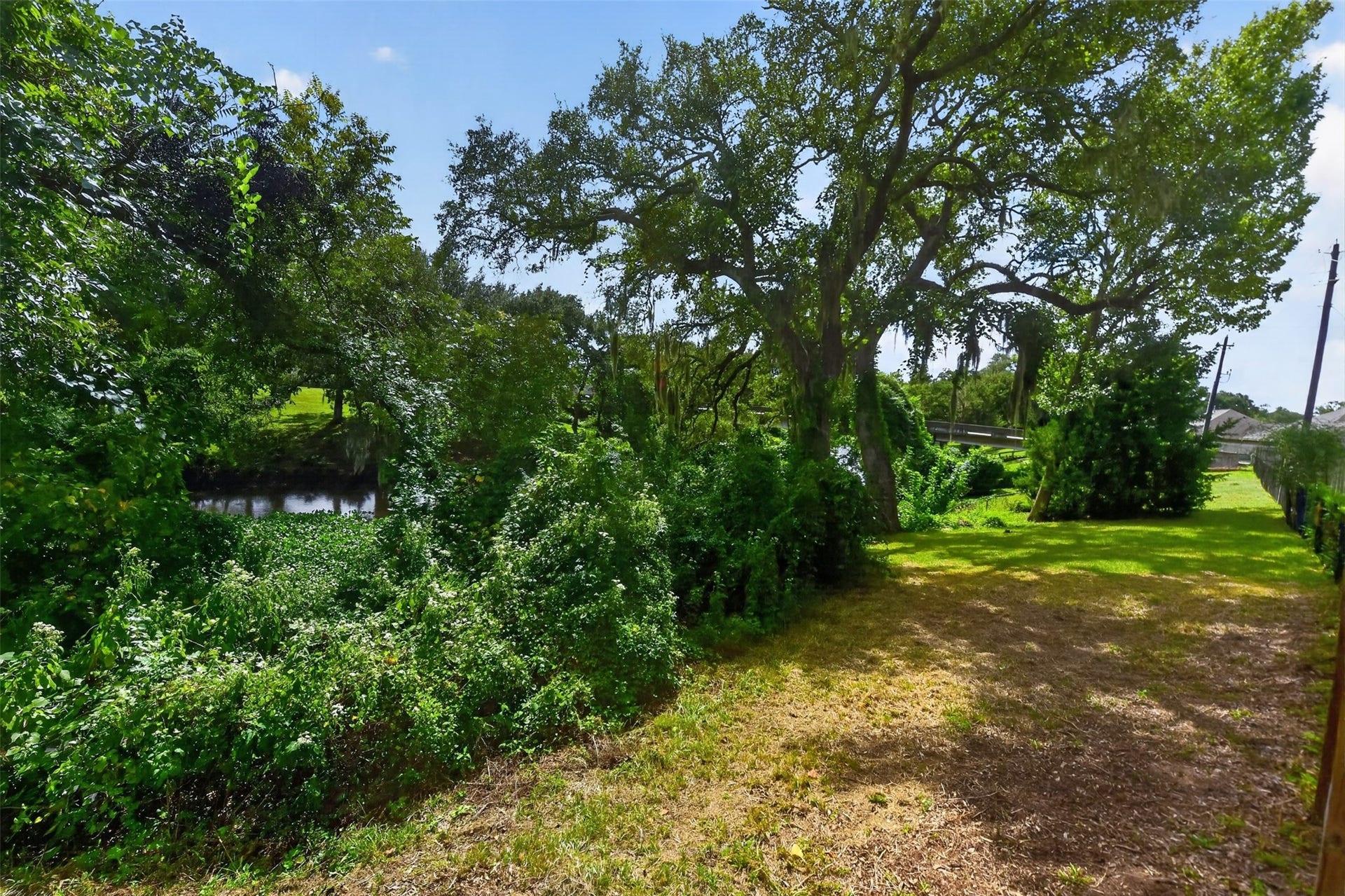 105 Blue Jay Drive, Richwood, TX 77566 Oyster Creek