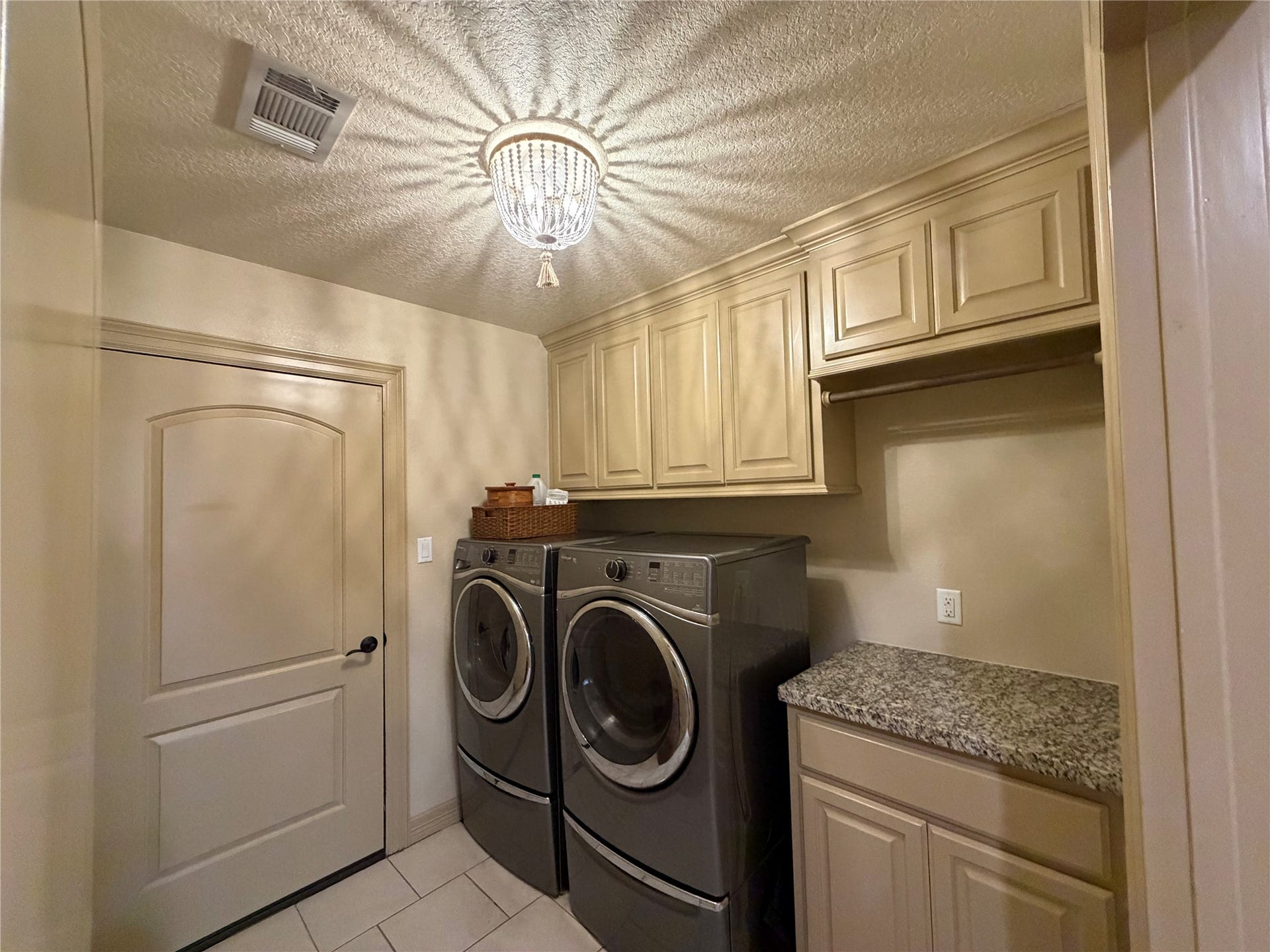 105 Blue Jay Drive, Richwood, TX 77566 Utility