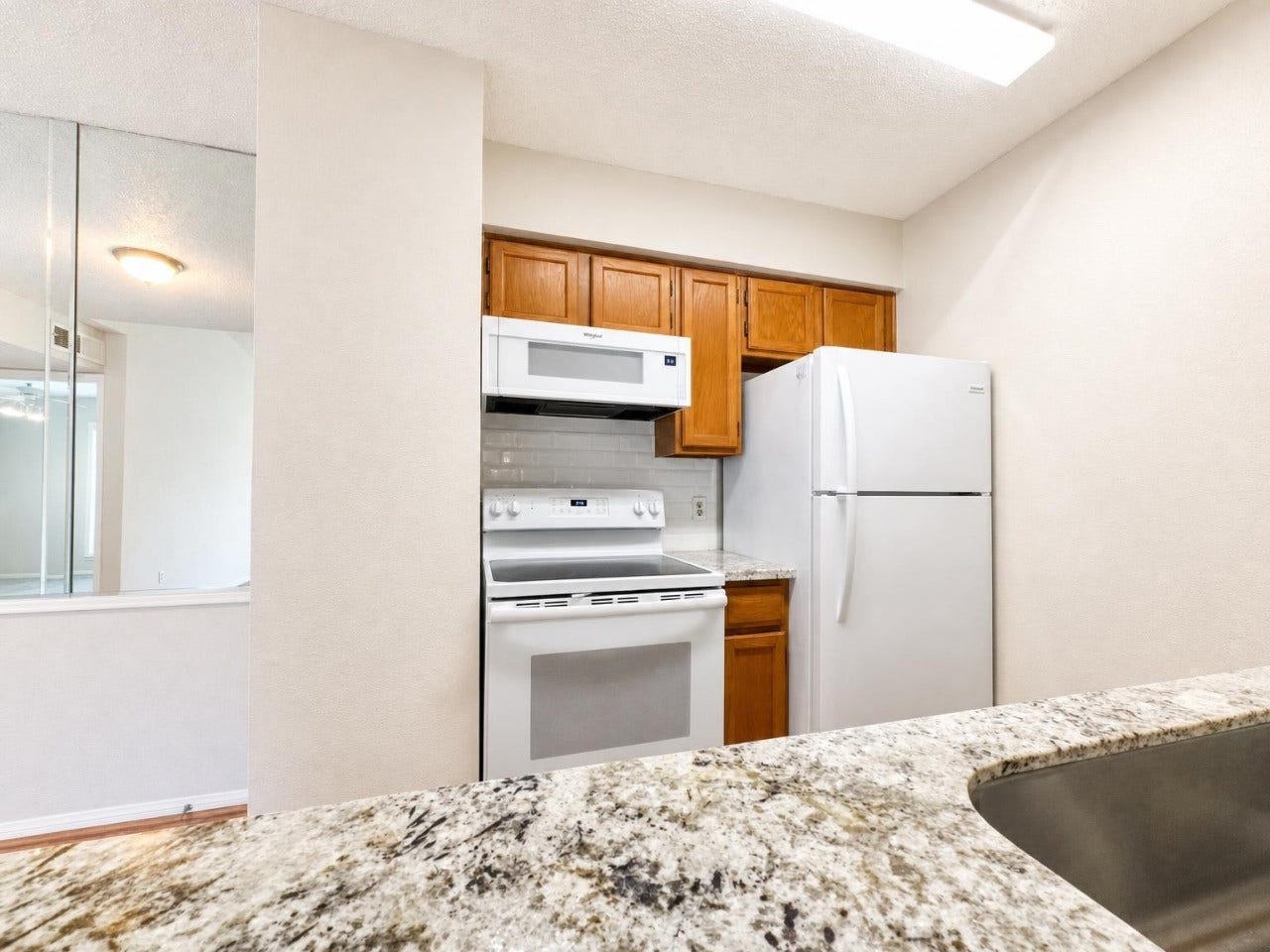 2120 El Paseo Street, #1808, Houston, TX 77054 2120 El Paseo Street, #1808, Houston, TX 77054