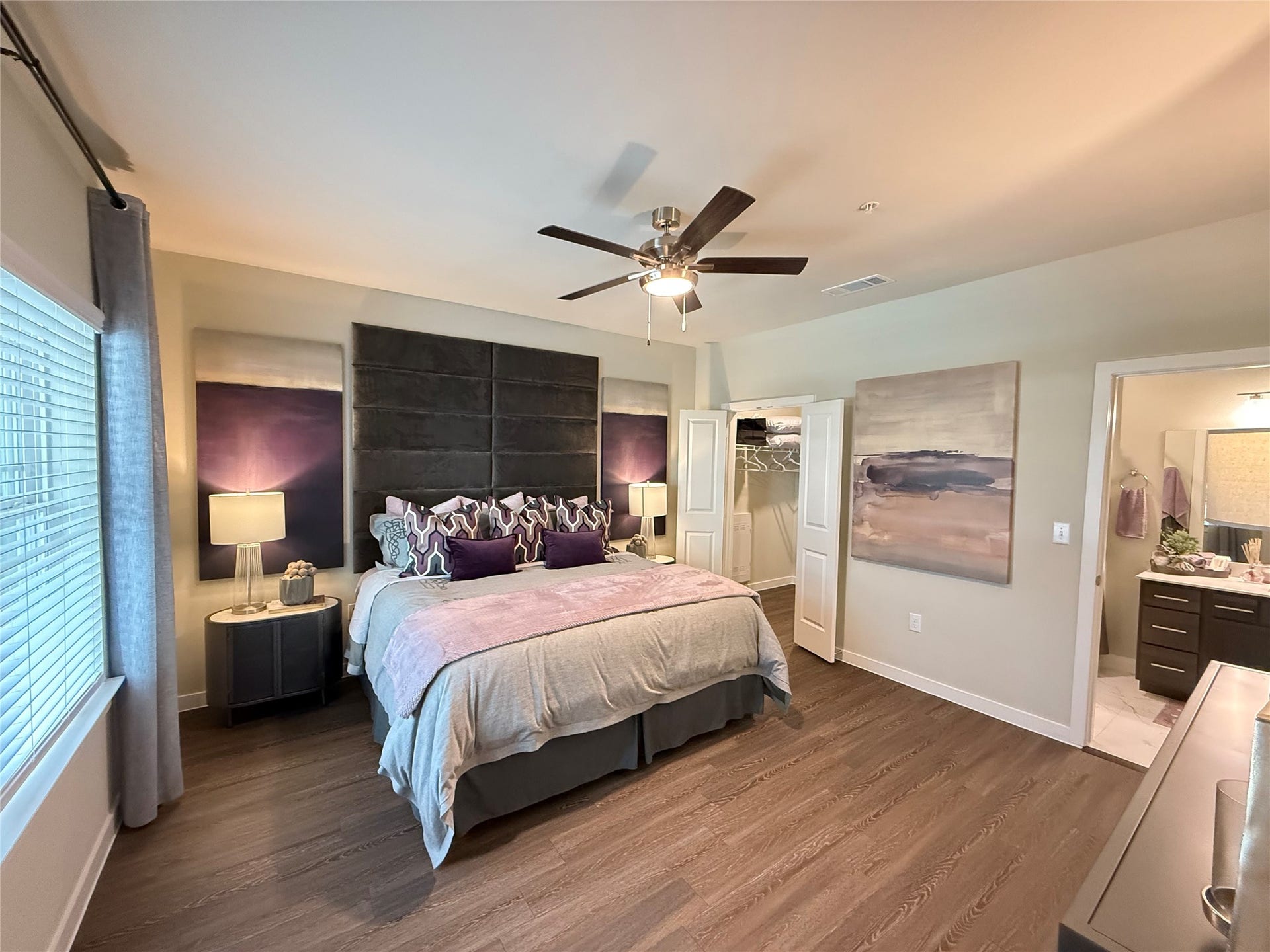 2102 Antoine Drive, #A2, Houston, TX 77055 MODEL UNIT SHOWN