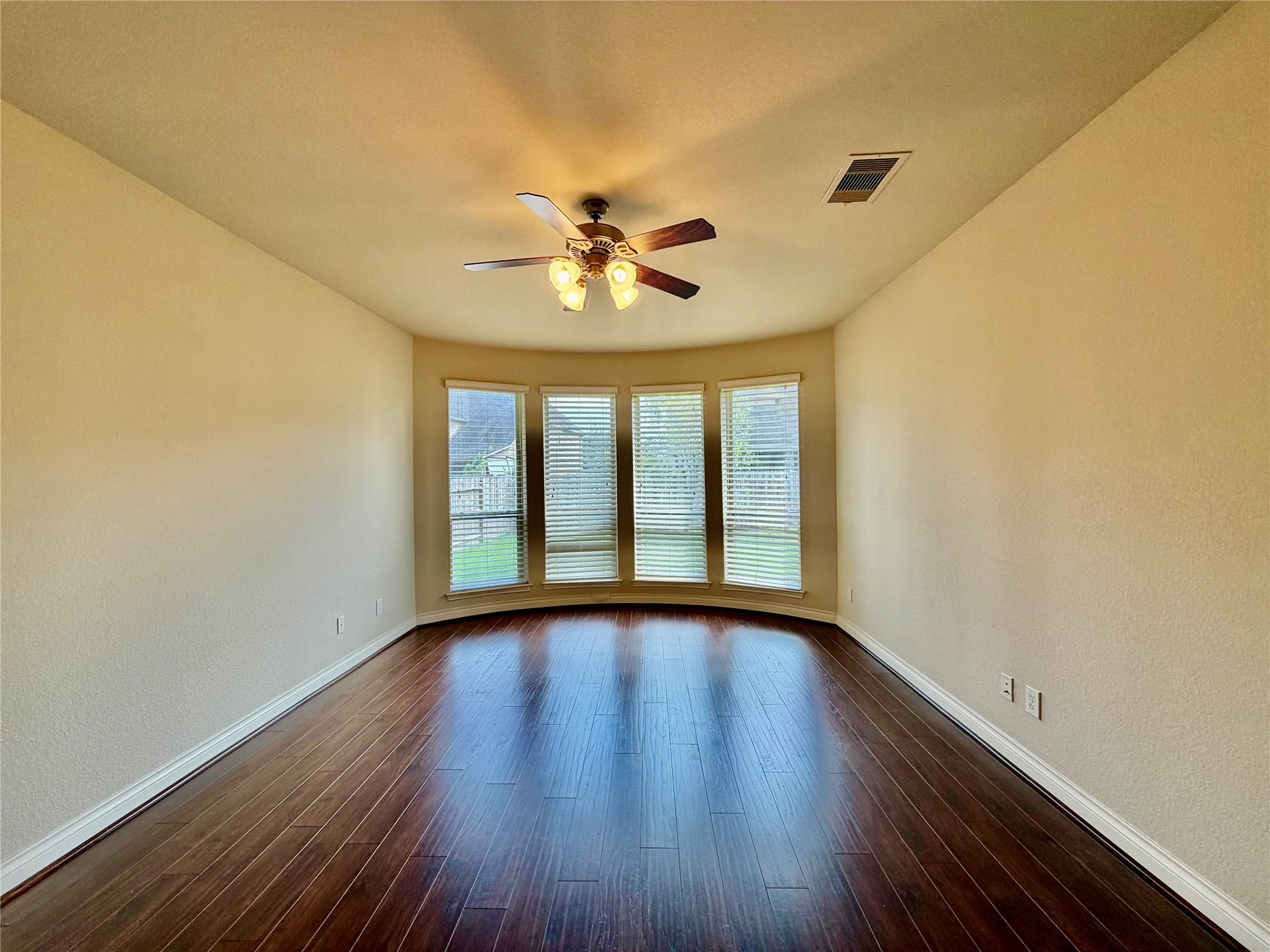 4103 Pebble Heights Lane, Sugar Land, TX 77479 4103 Pebble Heights Lane, Sugar Land, TX 77479