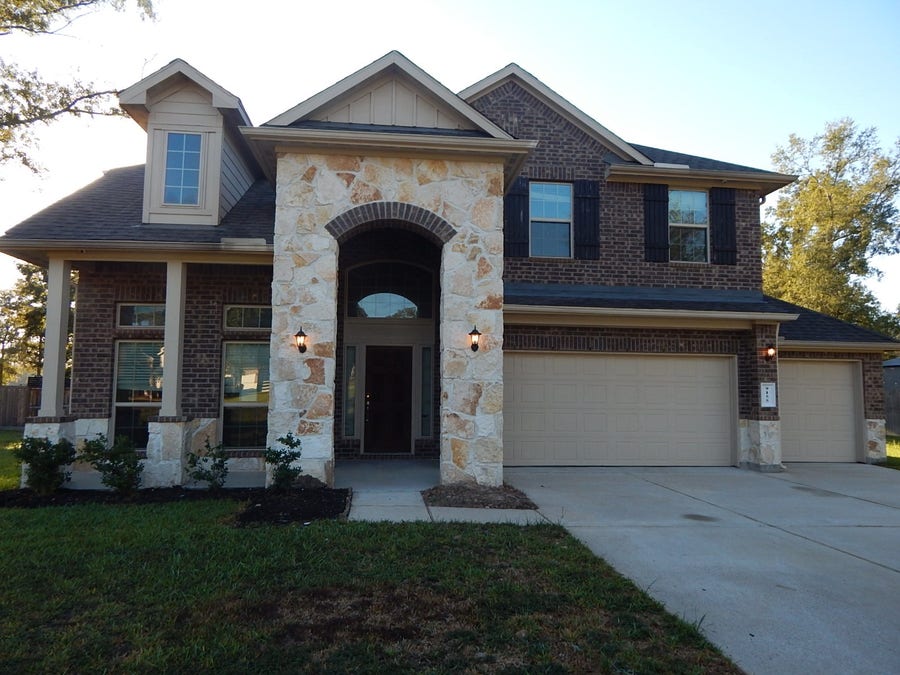 Property photo for 9155 White Tail Drive, Conroe, TX