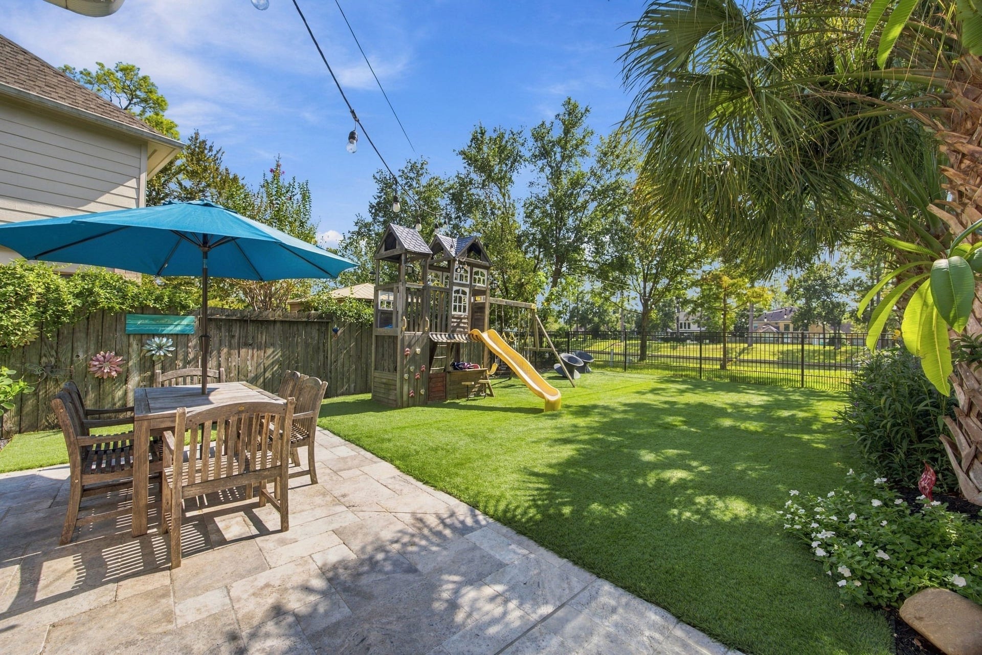 15915 Ellendale Court, Cypress, TX 77429 15915 Ellendale Court, Cypress, TX 77429