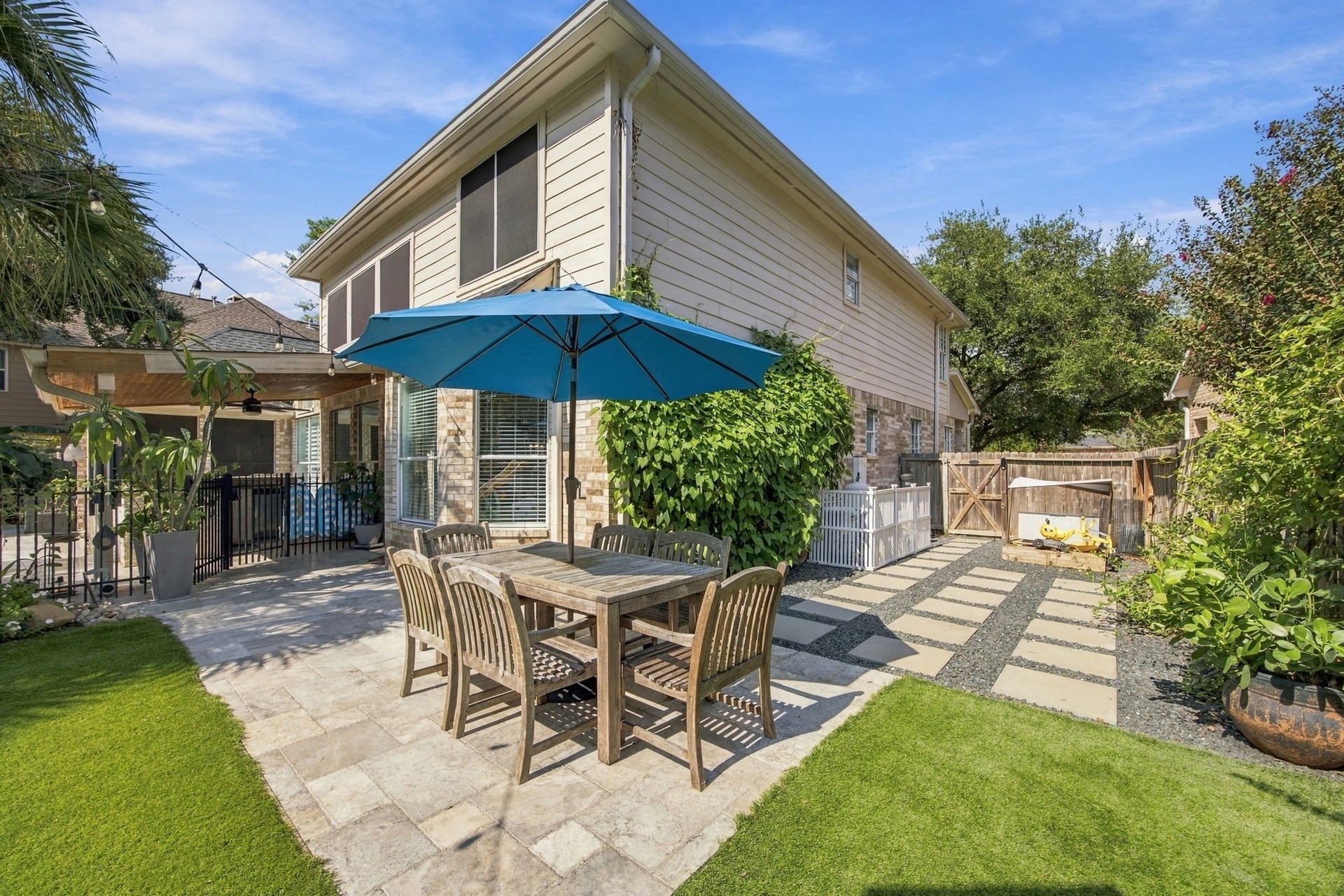 15915 Ellendale Court, Cypress, TX 77429 15915 Ellendale Court, Cypress, TX 77429
