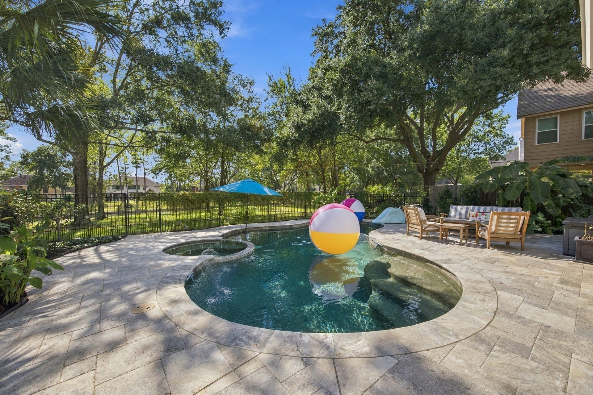 15915 Ellendale Court, Cypress, TX 77429 15915 Ellendale Court, Cypress, TX 77429