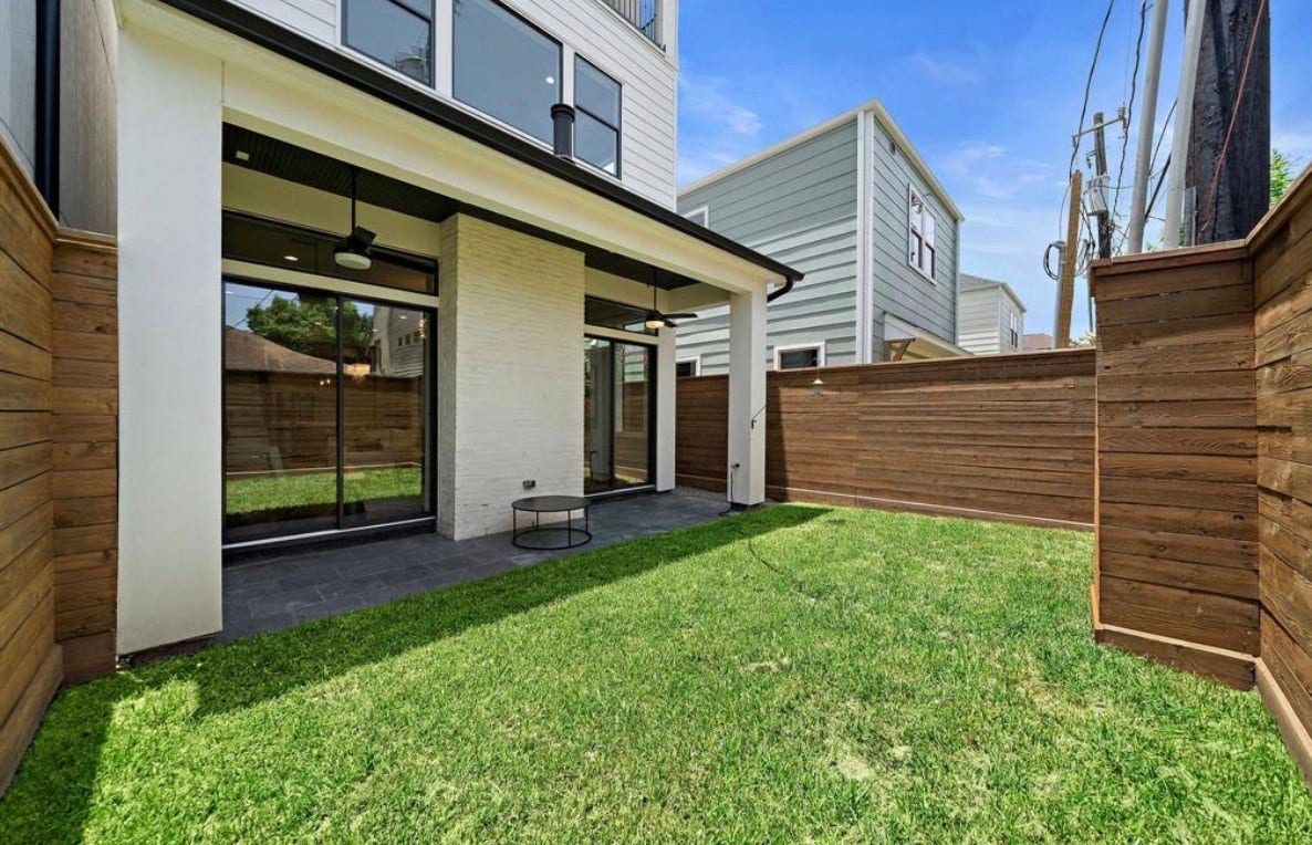 404 W Pierce Street, Houston, TX 77019 404 W Pierce Street, Houston, TX 77019