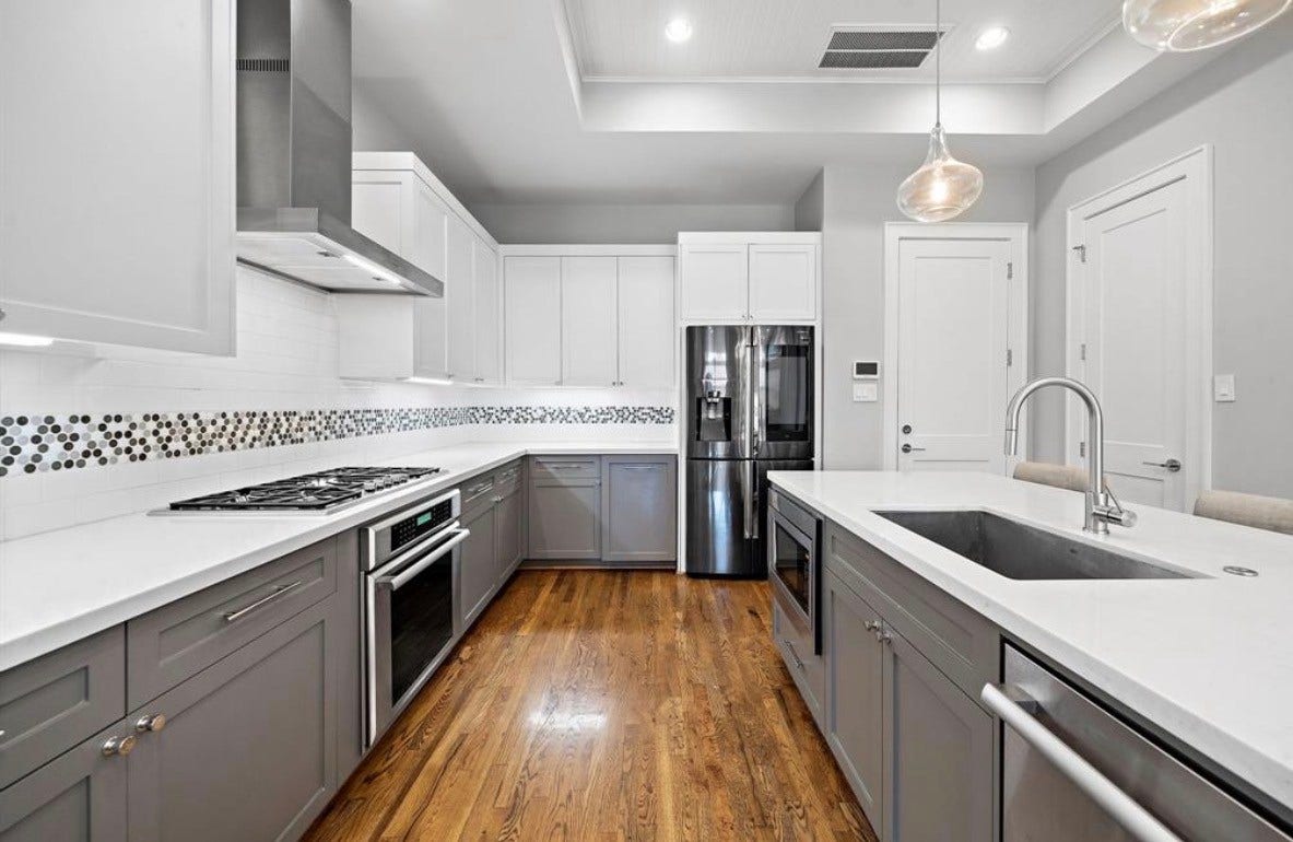404 W Pierce Street, Houston, TX 77019 404 W Pierce Street, Houston, TX 77019