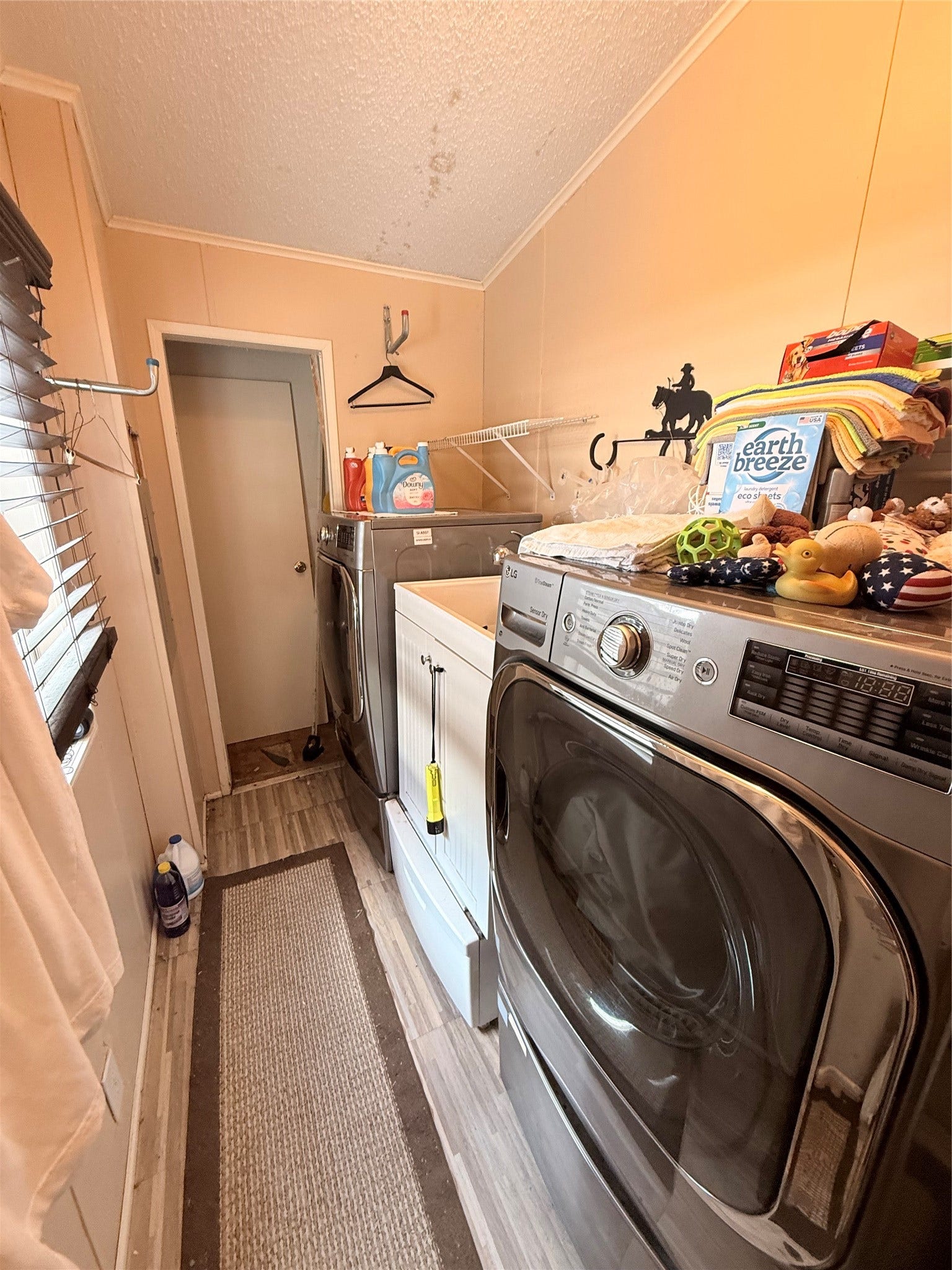 1500 S Durant Street, Alvin, TX 77511 1500 S Durant Street, Alvin, TX 77511