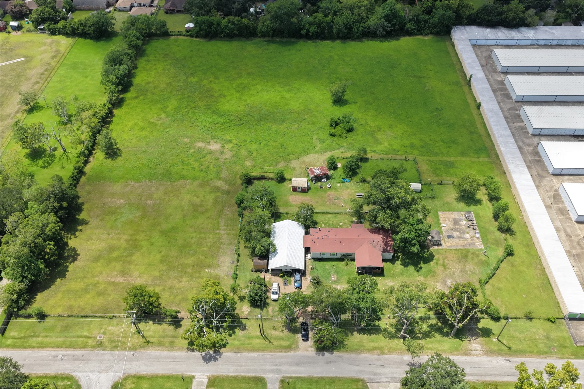 1500 S Durant Street, Alvin, TX 77511 1500 S Durant Street, Alvin, TX 77511