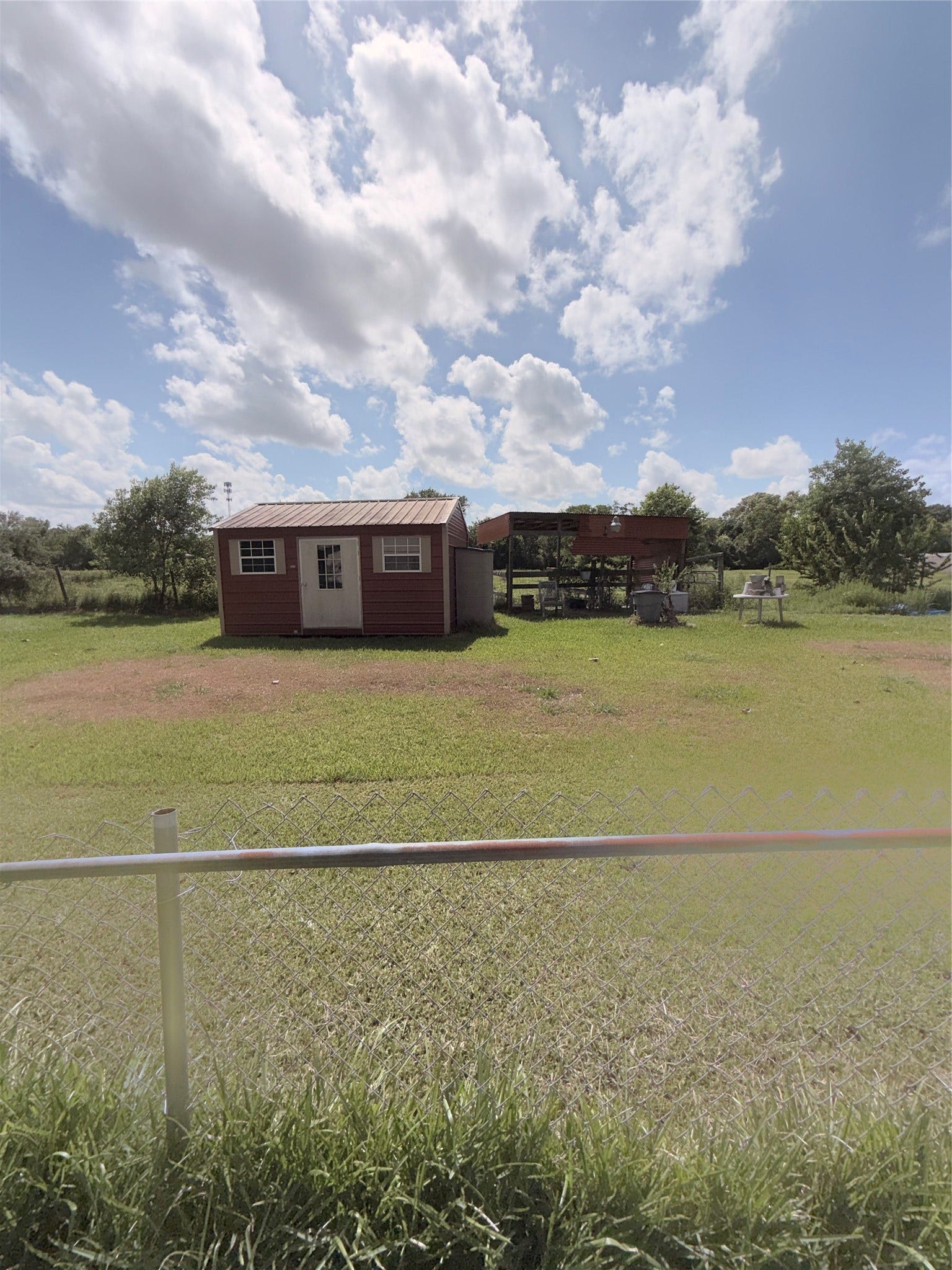 1500 S Durant Street, Alvin, TX 77511 Storage shed