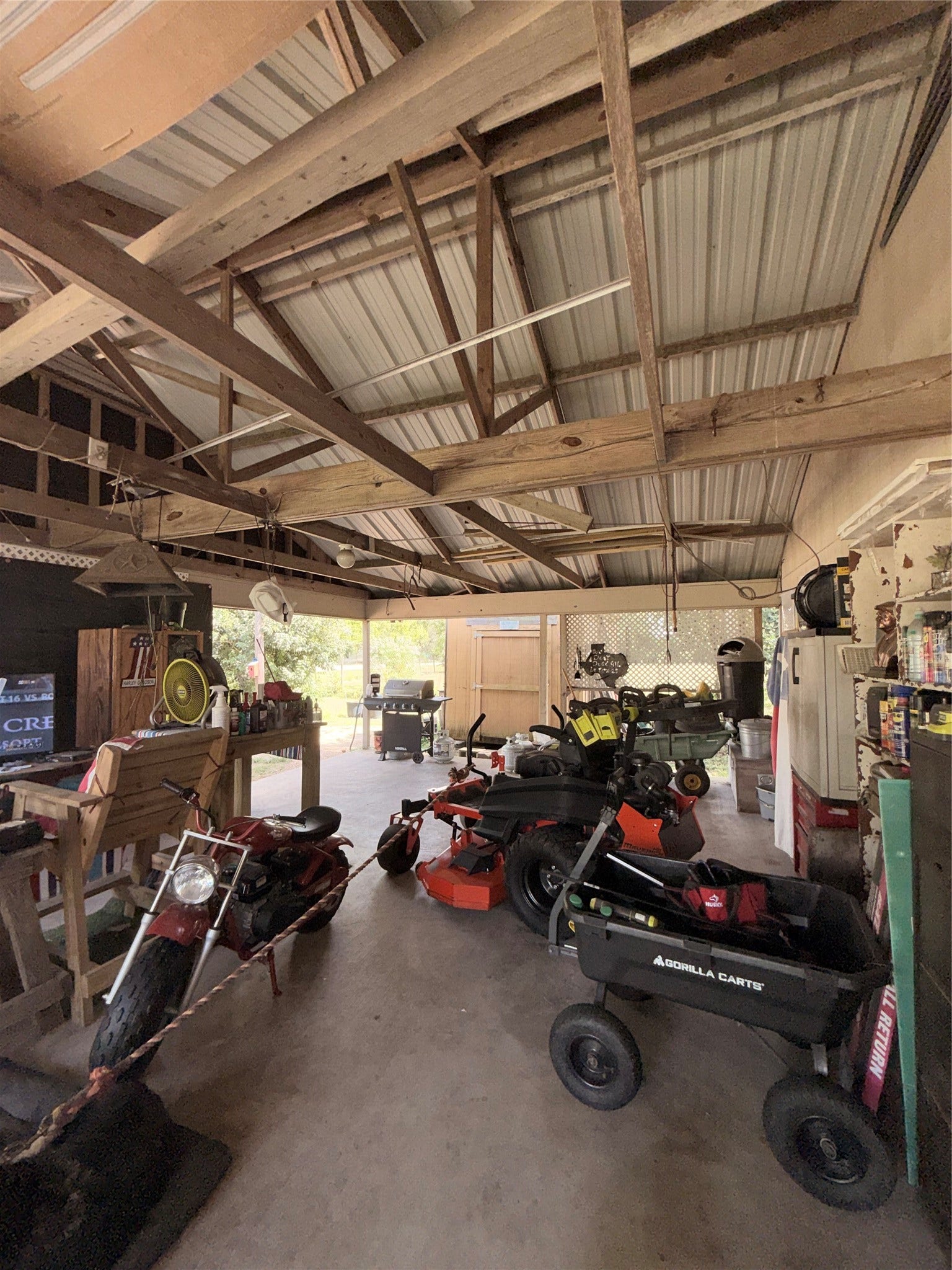 1500 S Durant Street, Alvin, TX 77511 CARPORT