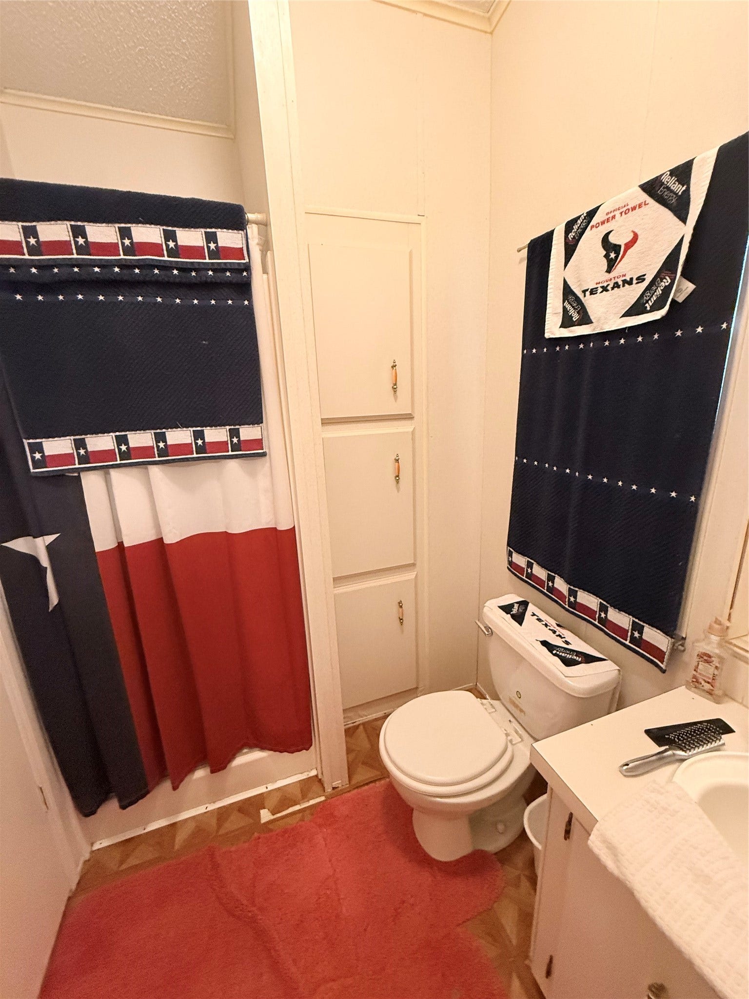 1500 S Durant Street, Alvin, TX 77511 1500 S Durant Street, Alvin, TX 77511