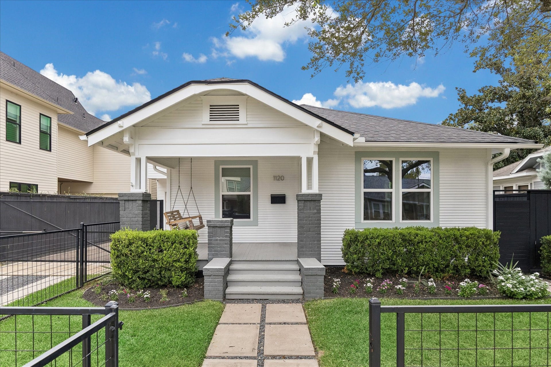 1120 Highland Street, Houston, TX 77009 1120 Highland Street, Houston, TX 77009