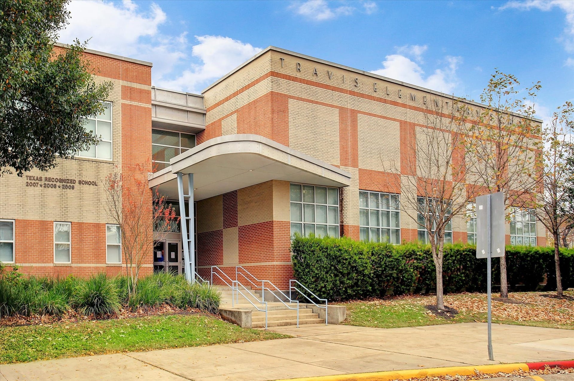 1120 Highland Street, Houston, TX 77009 1120 Highland Street, Houston, TX 77009