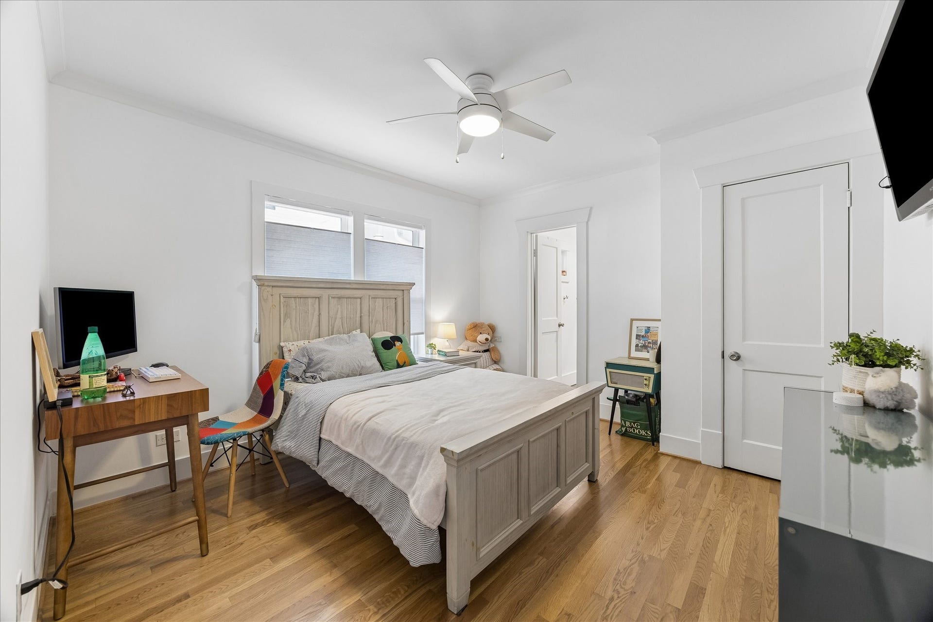 1120 Highland Street, Houston, TX 77009 1120 Highland Street, Houston, TX 77009