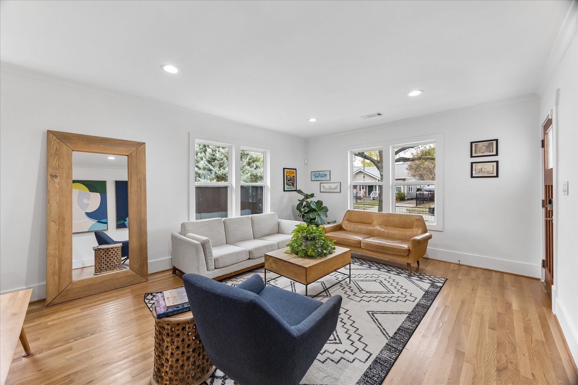 1120 Highland Street, Houston, TX 77009 1120 Highland Street, Houston, TX 77009