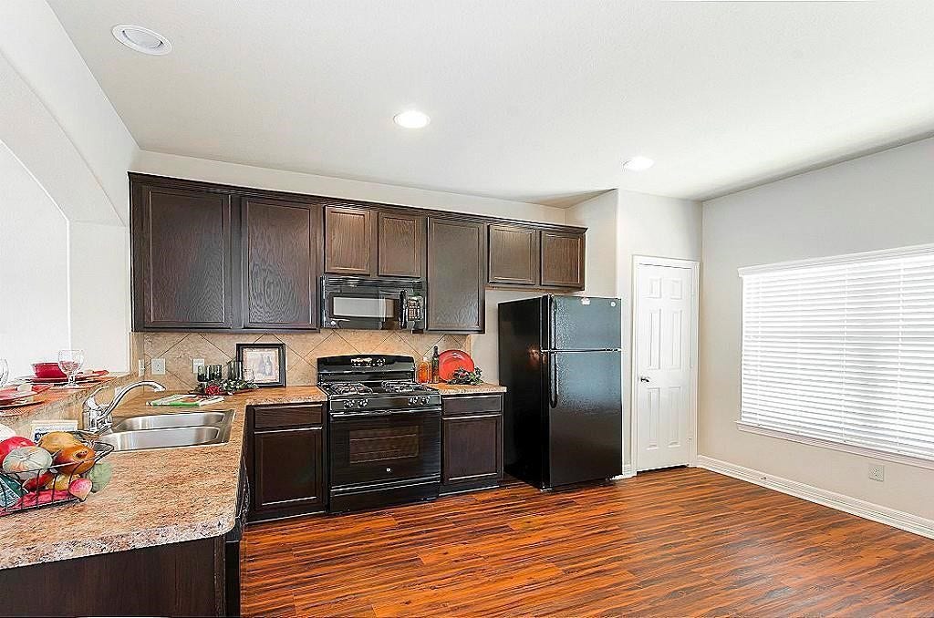 317 Woodland HIlls Drive, #B, Conroe, TX 77303 317 Woodland HIlls Drive, #B, Conroe, TX 77303