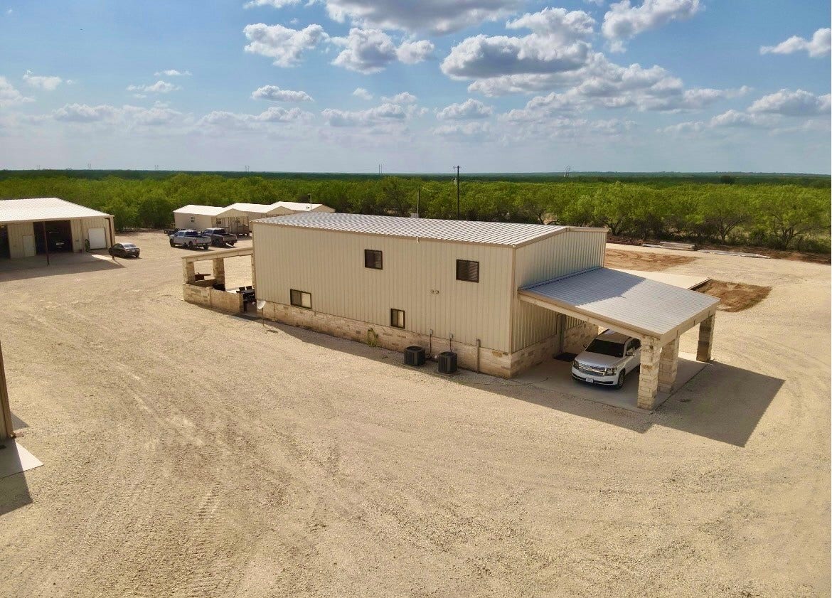 1049 County Road 4899, Dilley, TX 78014 1049 County Road 4899, Dilley, TX 78014