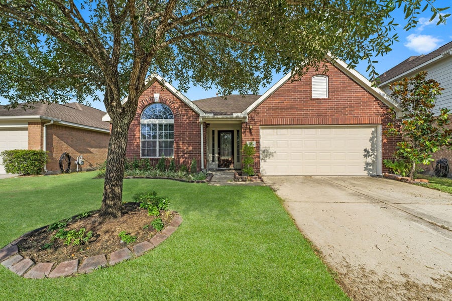 Property photo for 30218 Deleon Fields Drive, Spring, TX