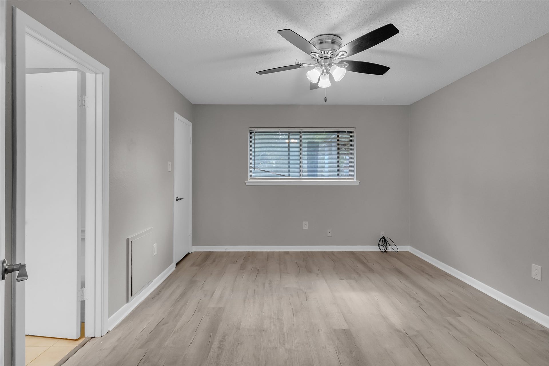 305 Tiegs Street, League City, TX 77573 305 Tiegs Street, League City, TX 77573
