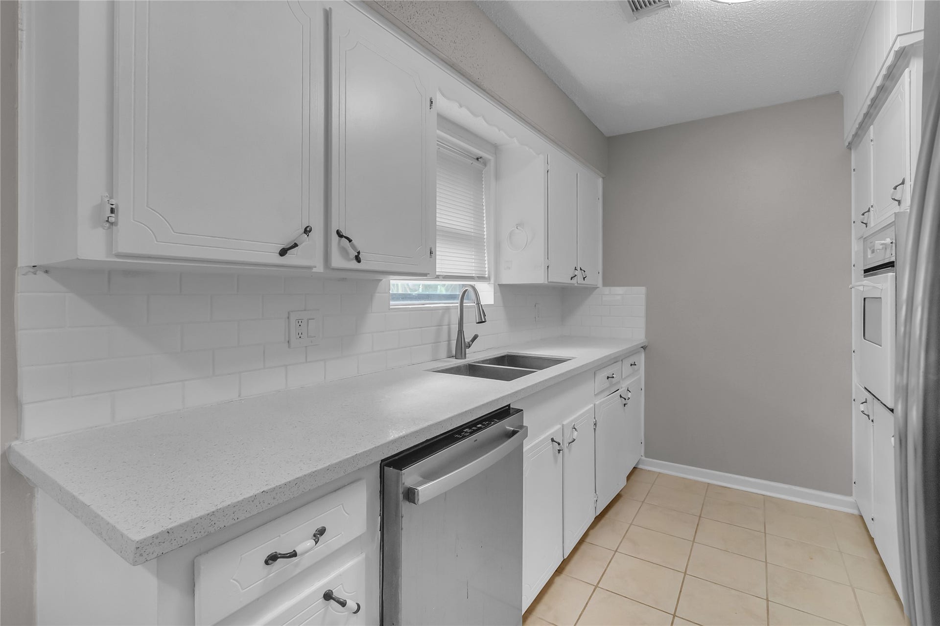 305 Tiegs Street, League City, TX 77573 305 Tiegs Street, League City, TX 77573