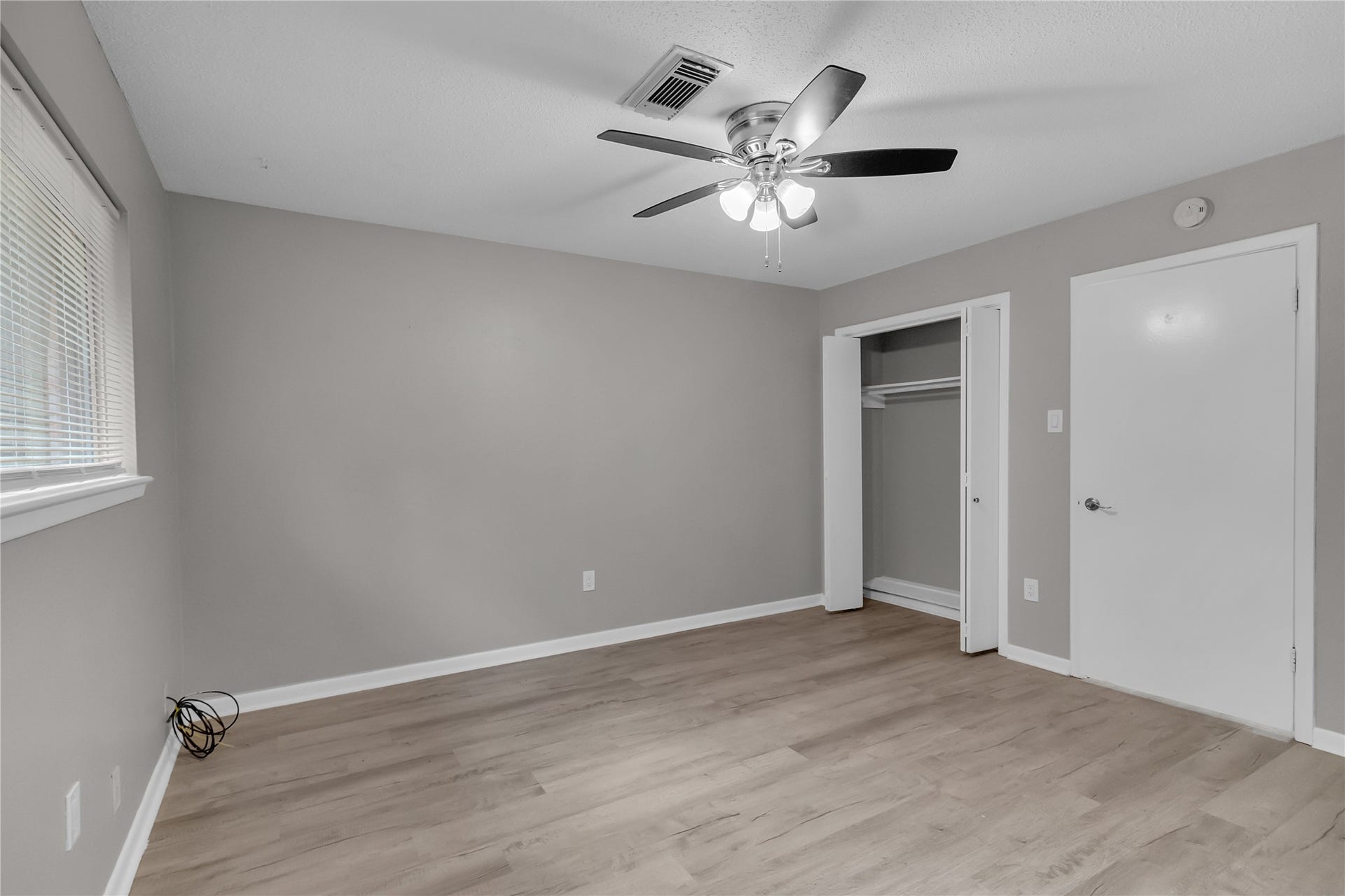 305 Tiegs Street, League City, TX 77573 305 Tiegs Street, League City, TX 77573