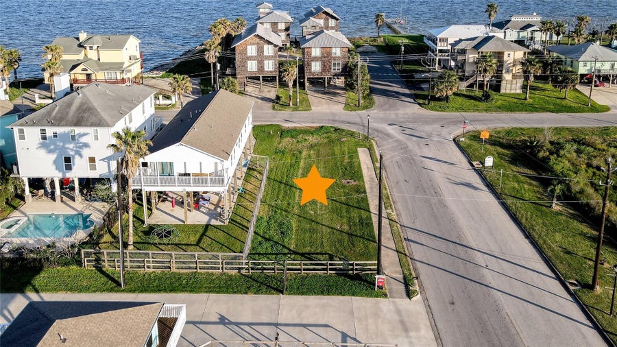 Property photo for 0 Main Street, Seabrook, TX