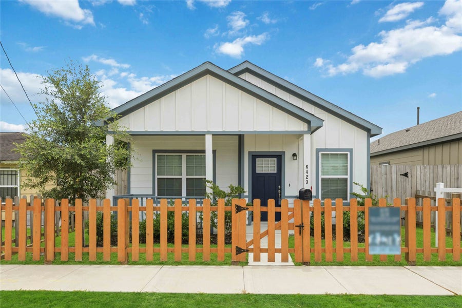 Property photo for 6423 Paris Street, Houston, TX