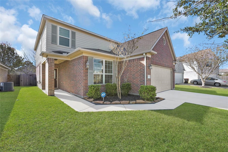 Property photo for 19739 Atherton Bend Lane, Cypress, TX