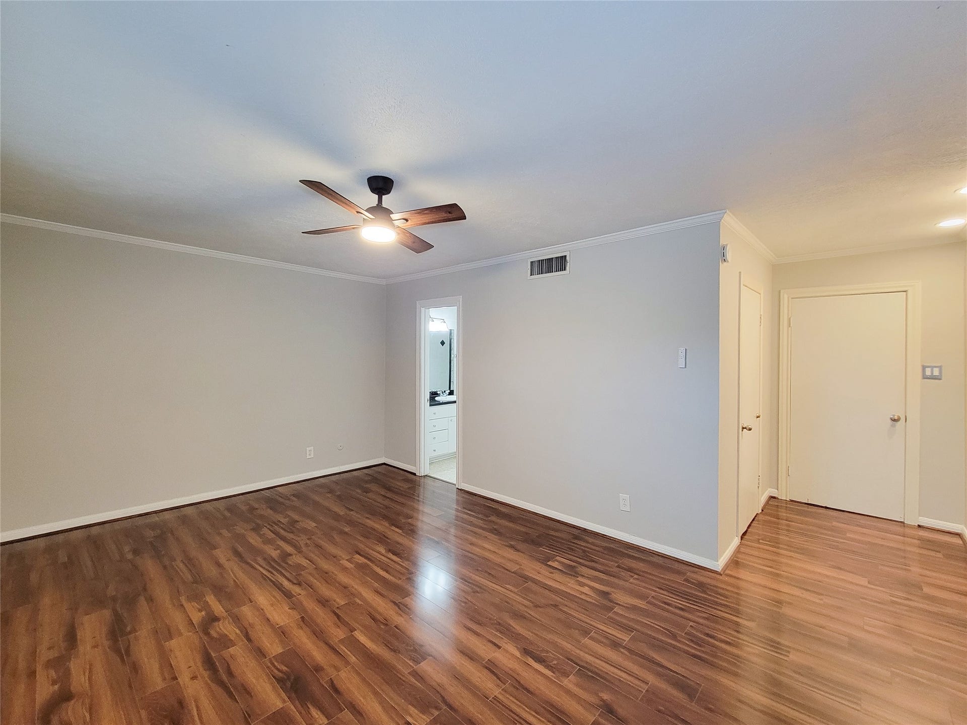 5239 Arboles Drive, #P, Houston, TX 77035 5239 Arboles Drive, #P, Houston, TX 77035
