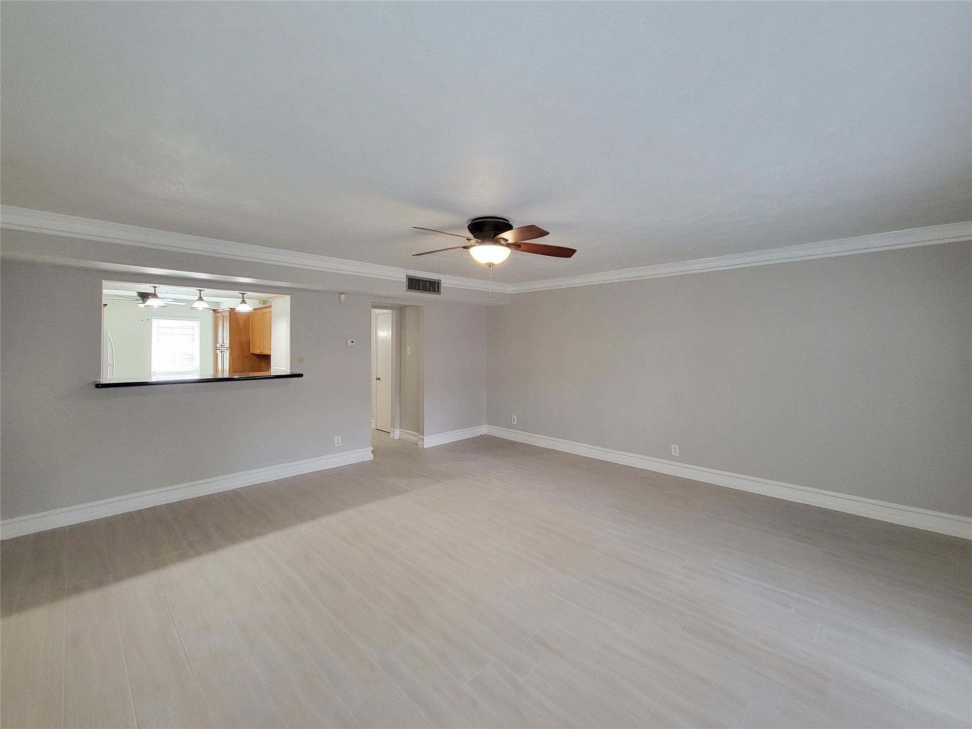 5239 Arboles Drive, #P, Houston, TX 77035 5239 Arboles Drive, #P, Houston, TX 77035