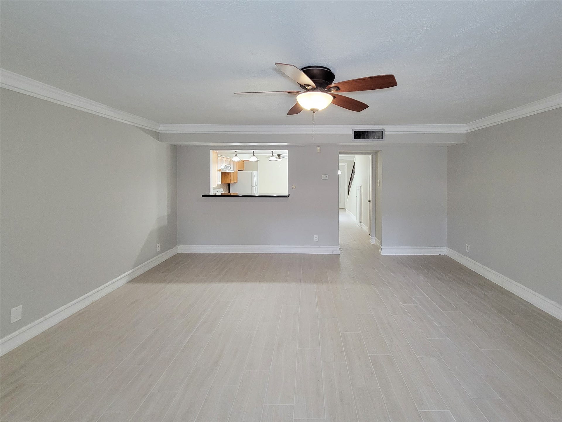 5239 Arboles Drive, #P, Houston, TX 77035 5239 Arboles Drive, #P, Houston, TX 77035