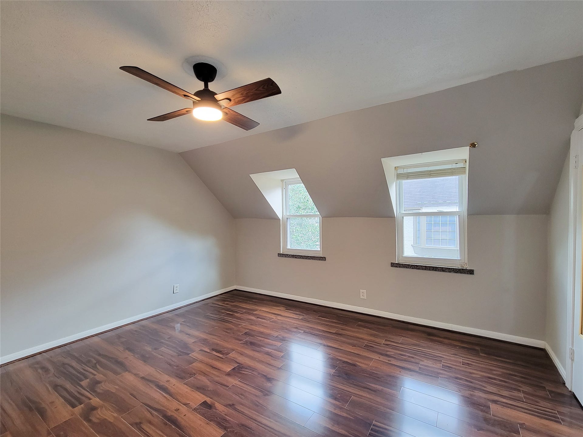 5239 Arboles Drive, #P, Houston, TX 77035 5239 Arboles Drive, #P, Houston, TX 77035
