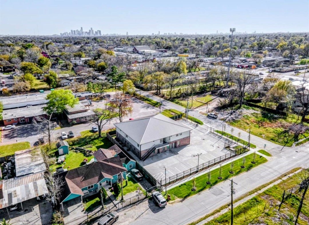 2906 Berry Road, #2, Houston, TX 77093 2906 Berry Road, #2, Houston, TX 77093