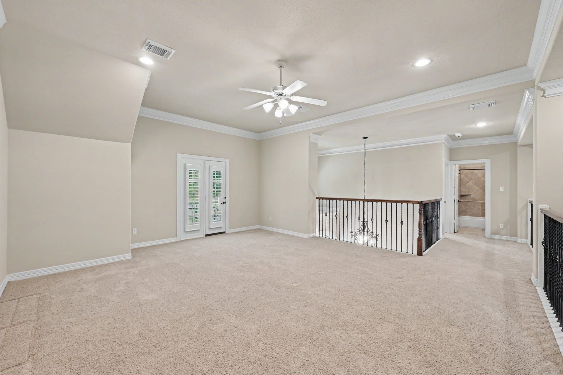 8111 Machaelas Way, Humble, TX 77396 8111 Machaelas Way, Humble, TX 77396