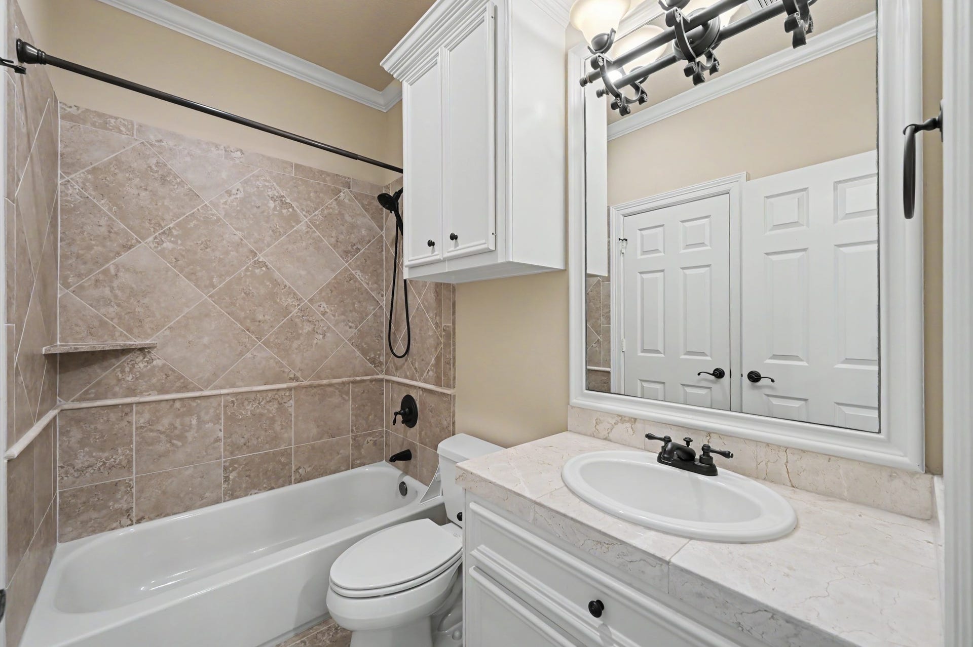 8111 Machaelas Way, Humble, TX 77396 8111 Machaelas Way, Humble, TX 77396