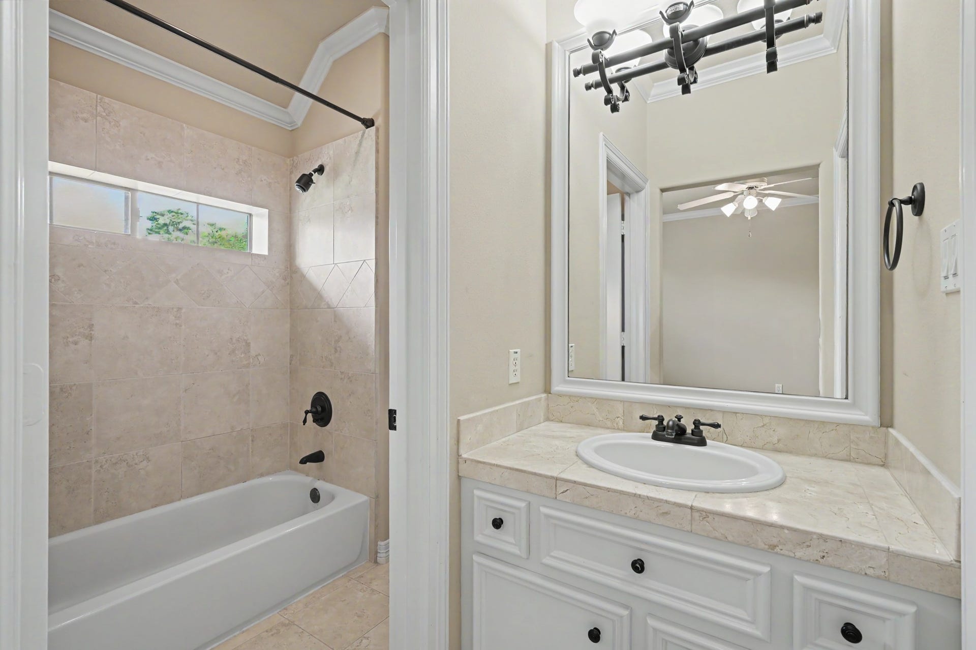 8111 Machaelas Way, Humble, TX 77396 8111 Machaelas Way, Humble, TX 77396