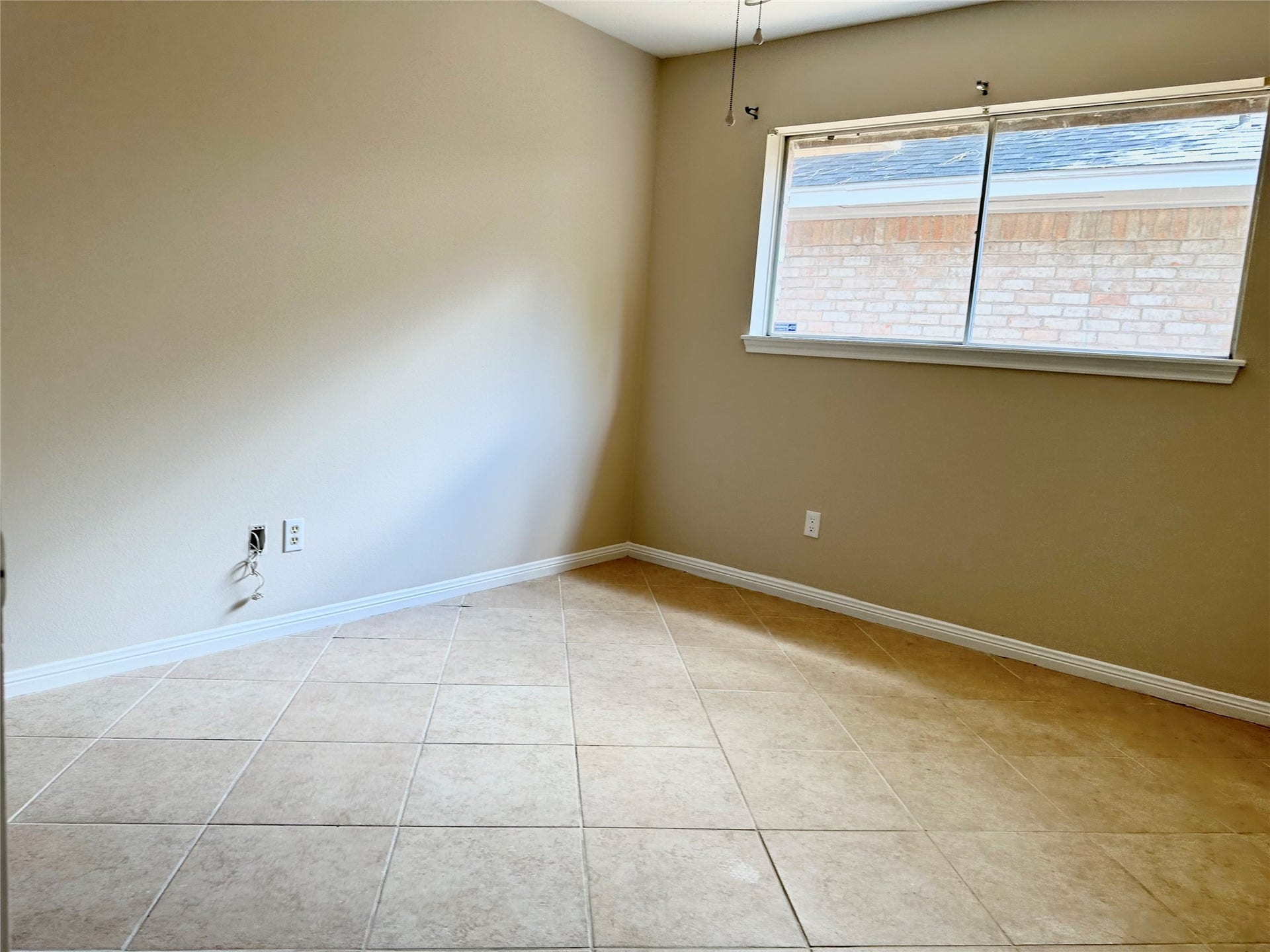 13615 Fernhill Drive, Sugar Land, TX 77498