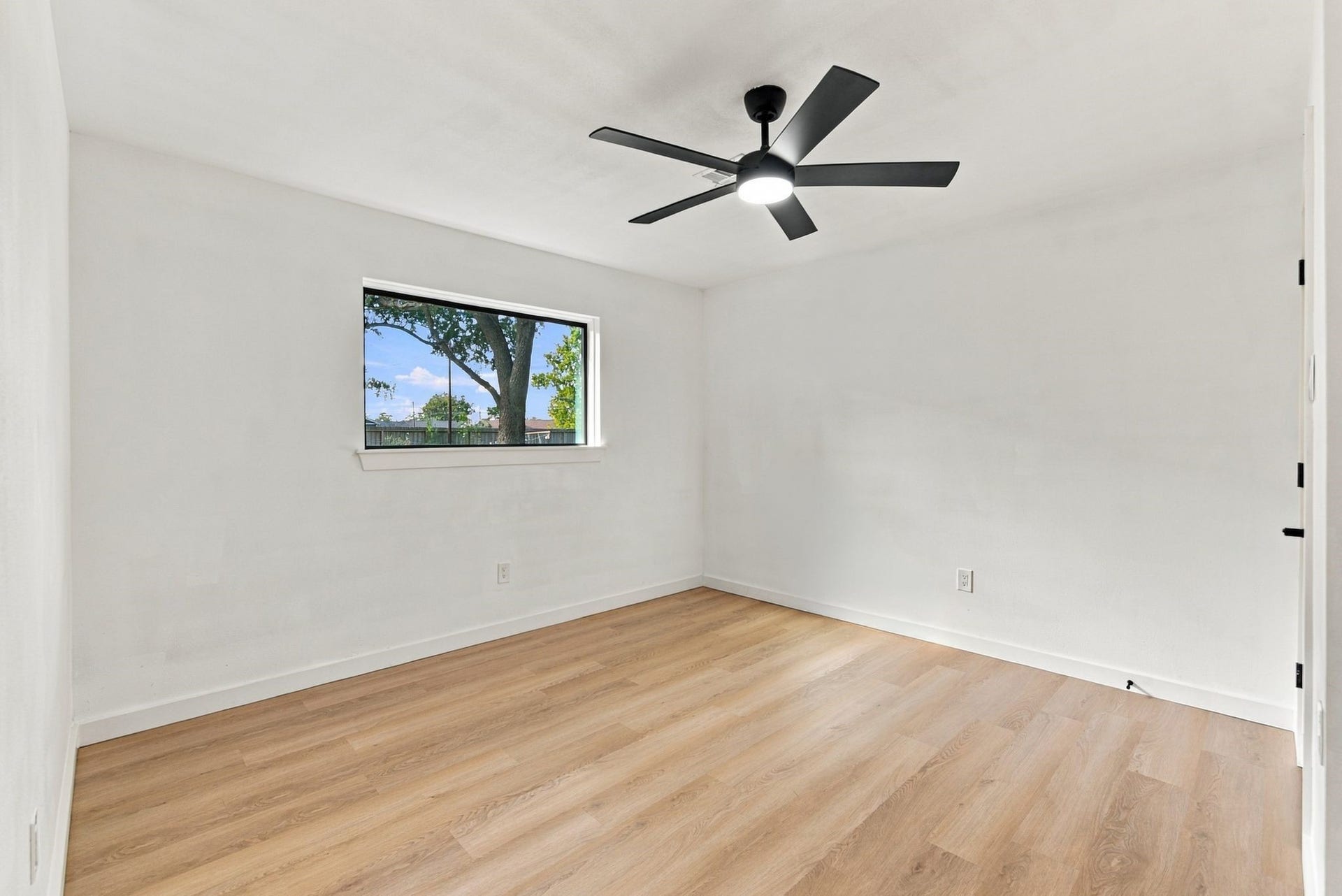 4143 Hill Oak Drive, Houston, TX 77092 4143 Hill Oak Drive, Houston, TX 77092