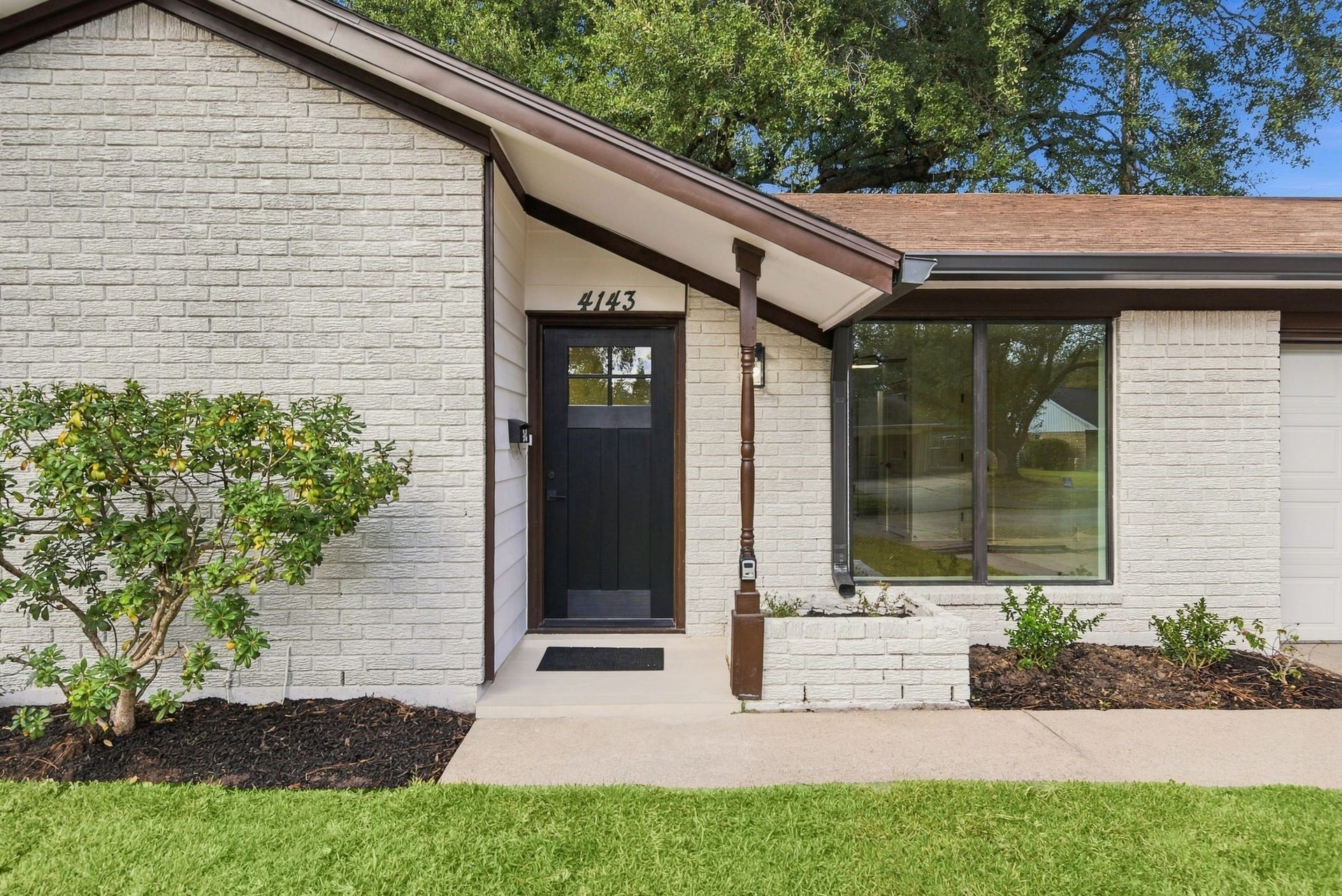 4143 Hill Oak Drive, Houston, TX 77092 4143 Hill Oak Drive, Houston, TX 77092