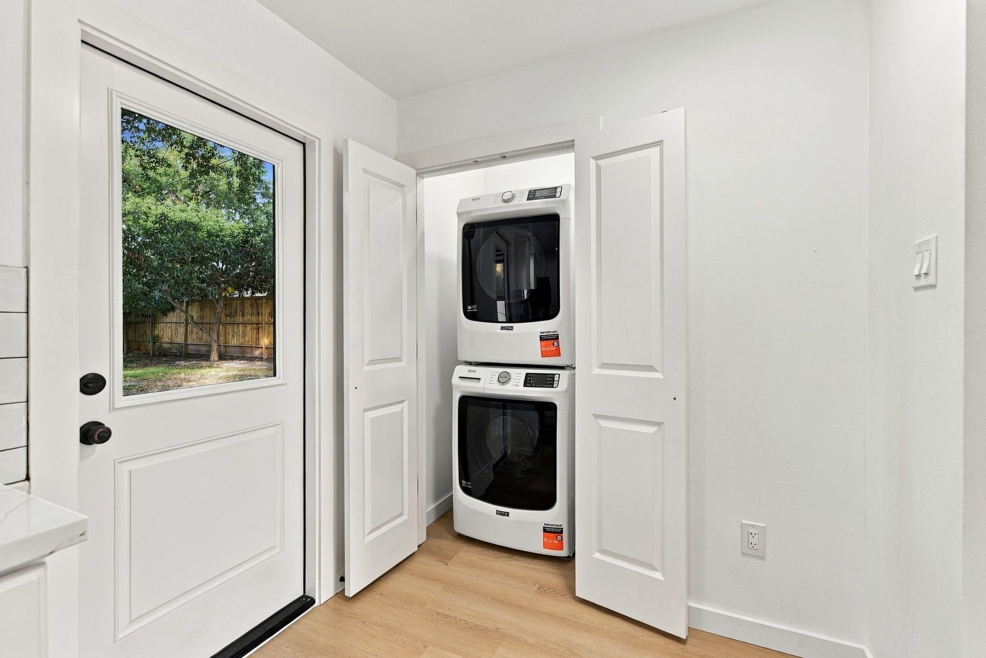 4143 Hill Oak Drive, Houston, TX 77092 4143 Hill Oak Drive, Houston, TX 77092