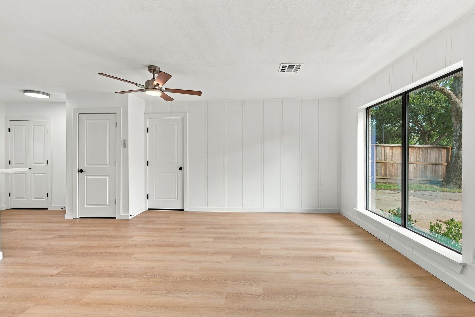 4143 Hill Oak Drive, Houston, TX 77092 4143 Hill Oak Drive, Houston, TX 77092
