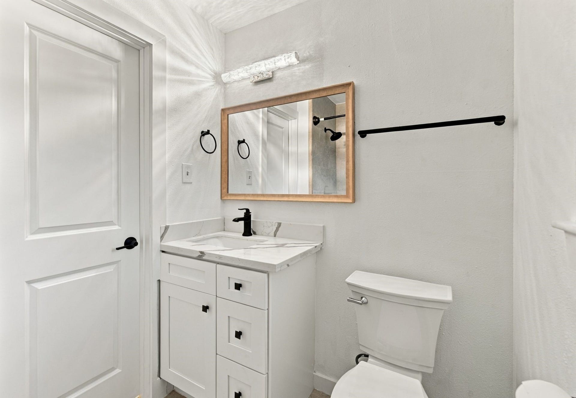 4143 Hill Oak Drive, Houston, TX 77092 4143 Hill Oak Drive, Houston, TX 77092