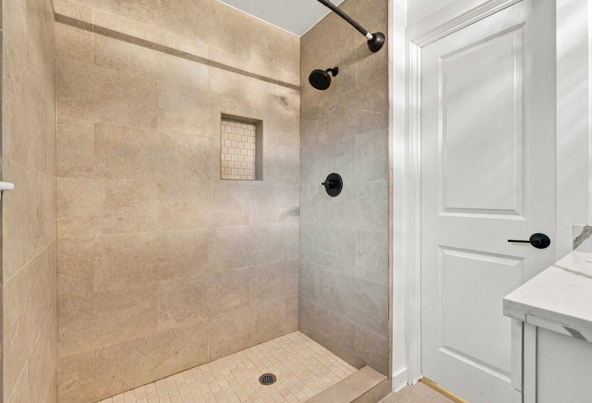 4143 Hill Oak Drive, Houston, TX 77092 4143 Hill Oak Drive, Houston, TX 77092